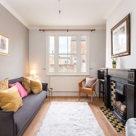 Charming Base For 5 Near Bishy Rd Pass The Keys Apartamento York Exterior foto