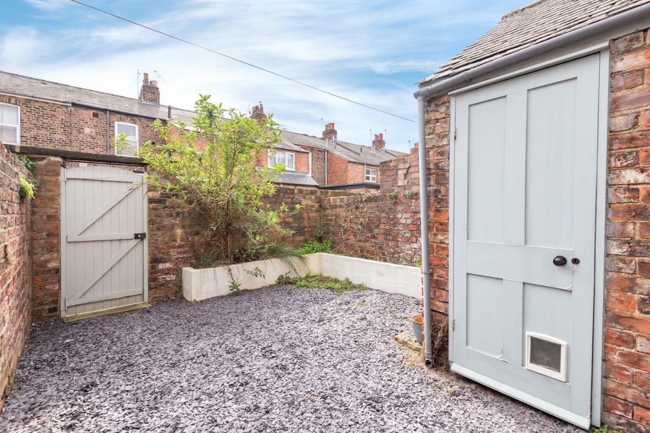Charming Base For 5 Near Bishy Rd Pass The Keys Apartamento York Exterior foto